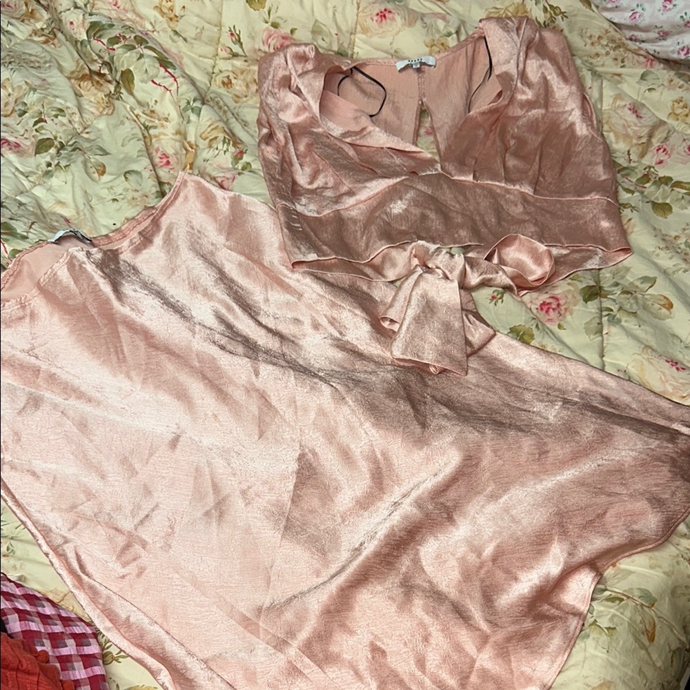 Ro & De Shimmering Pink Skirt Set